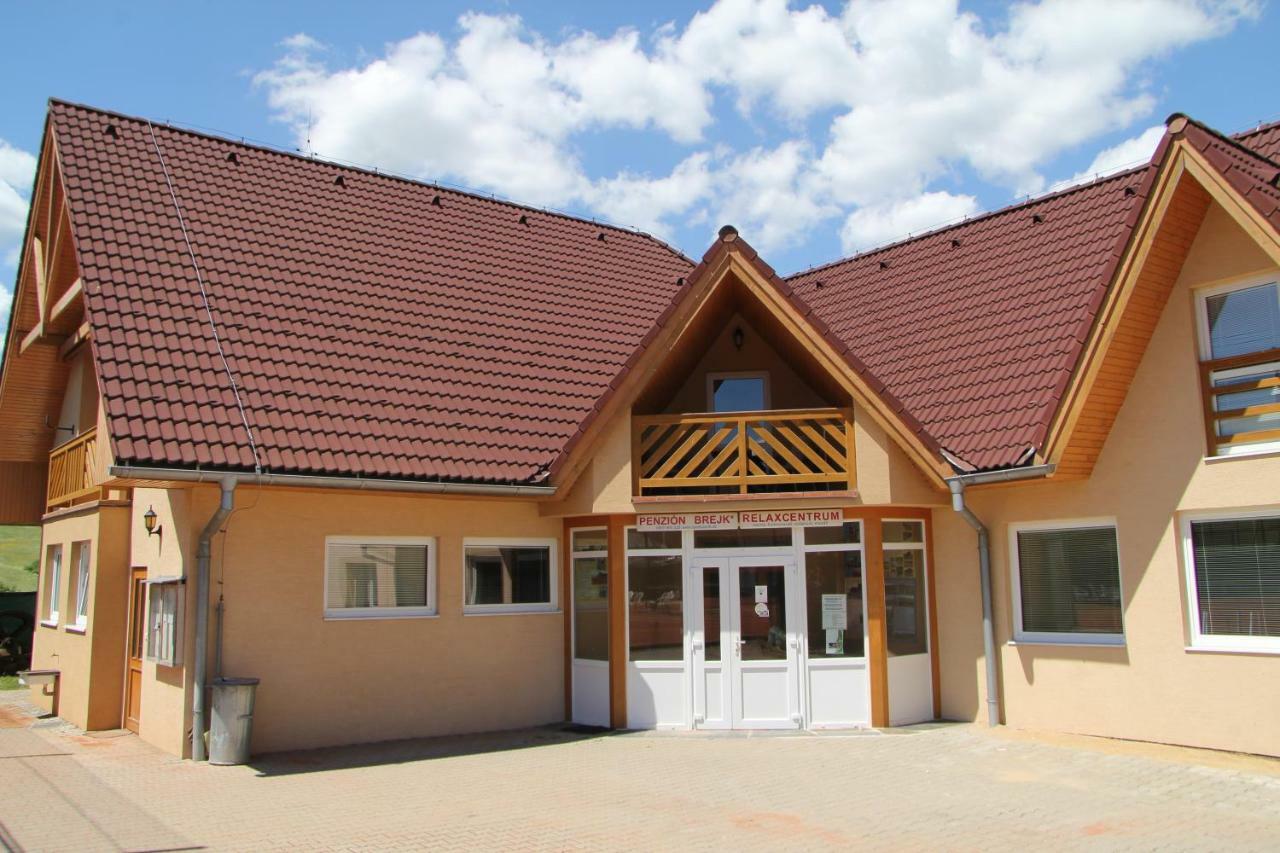 Penzion Brejk Liptovske Sliace Exterior foto